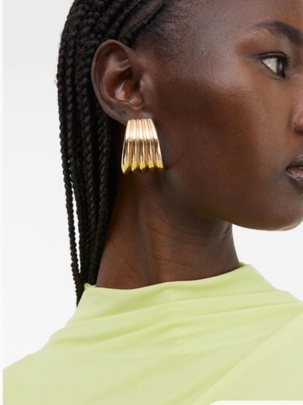 H&M Conscious Choice Gold Tone Ribbed Earrings